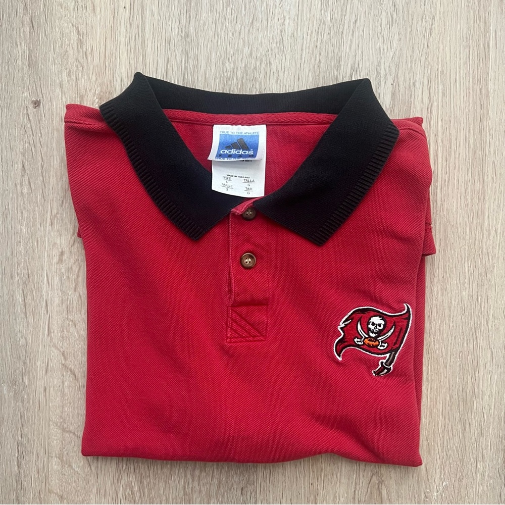 Tampa Bay Buccaneers Adidas Mens L Polo Shirt NFL Y2K Vintage Red Short Sleeve